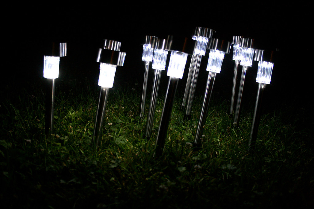 Bathroom Light Keeps Burning Out solutions to 3 top outdoor lighting problems | angie's list Bathroom Light Keeps Burning Out solutions to 3 top outdoor lighting problems | angie's list