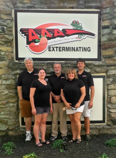 group photo of AAA Exterminating