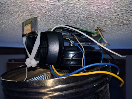 How To Install A Ceiling Fan Remote Angie S List Ceiling Fan Remote Receiver Fastened To Mounting Bracket With Two Zip Ties