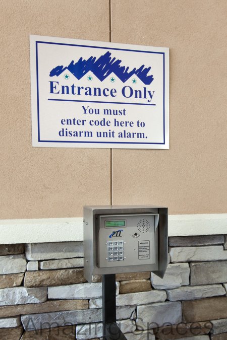 storage unit company access keypad