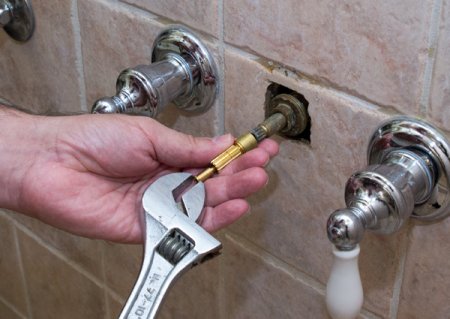 Tips From Professional Plumbers: 10 ...