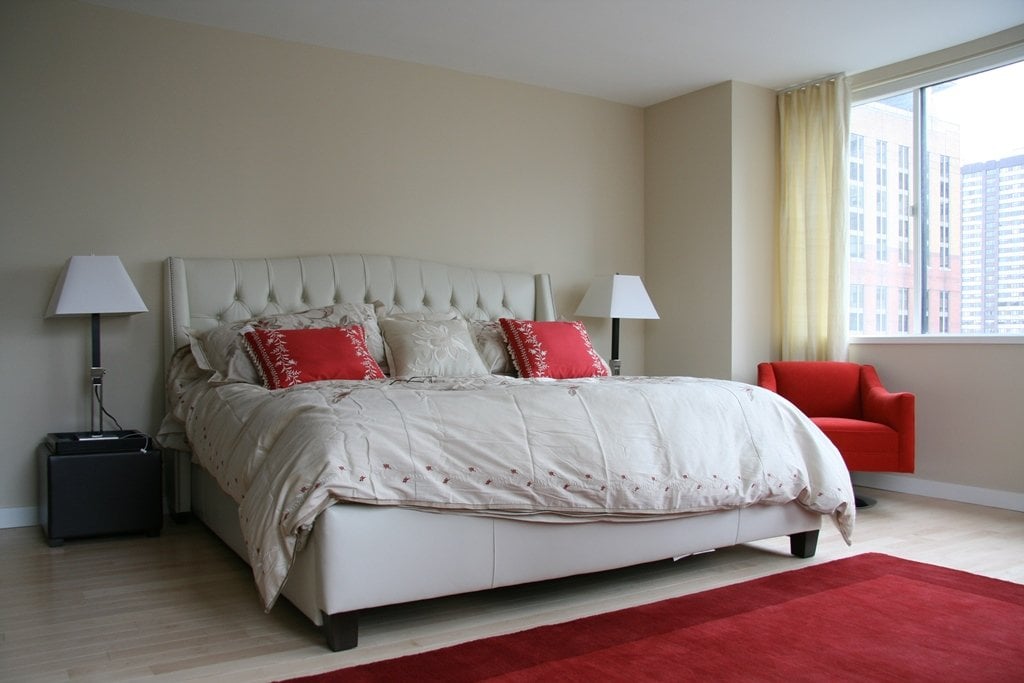 Bedroom with lamps and natural light