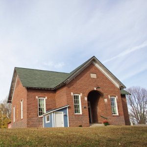 Should I Hire An Architect Or Home Designer Angie S List Schoolhouse Remodel Architect Brick Building