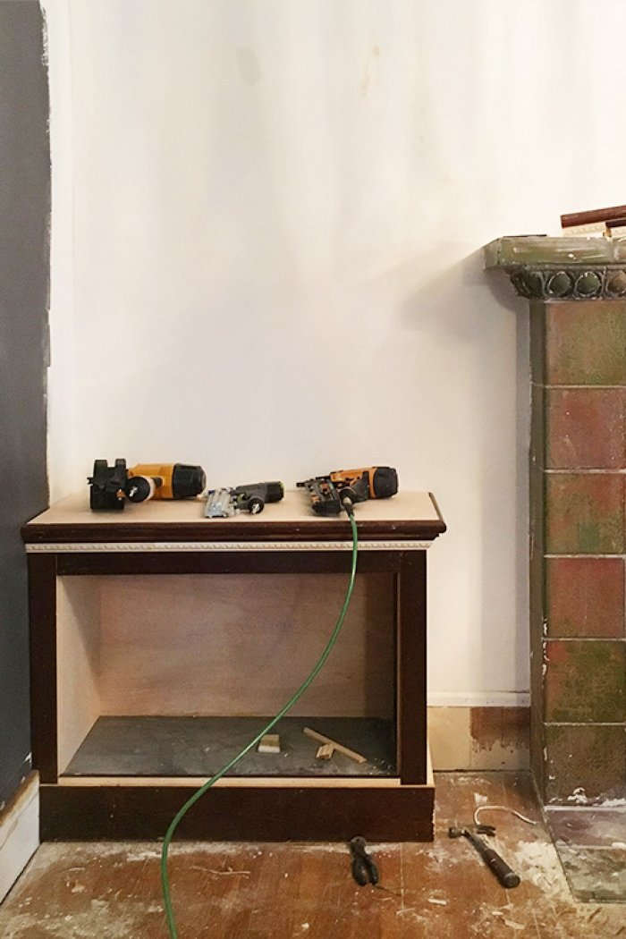 fireplace built-ins makeover contest