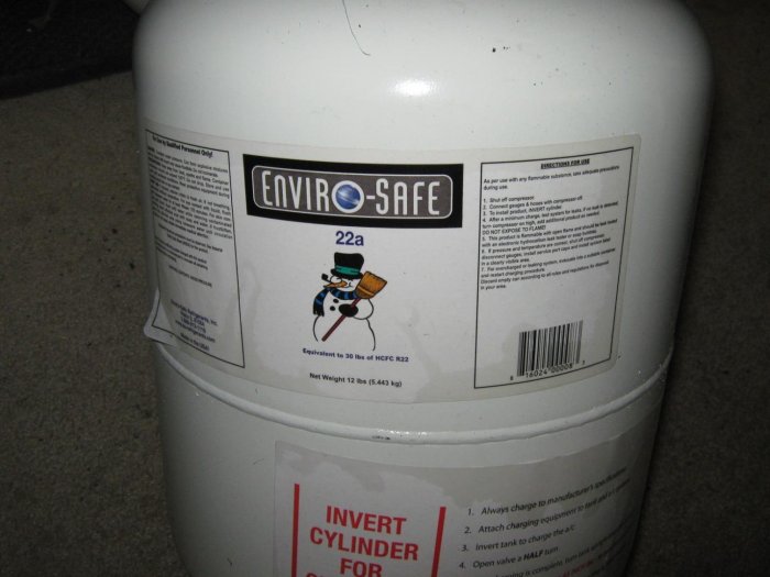 R-22a coolant cylinder