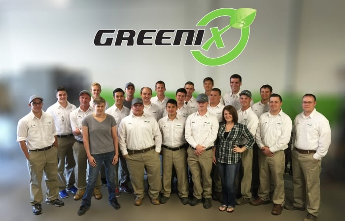 group photo of Greenix Pest Control employees