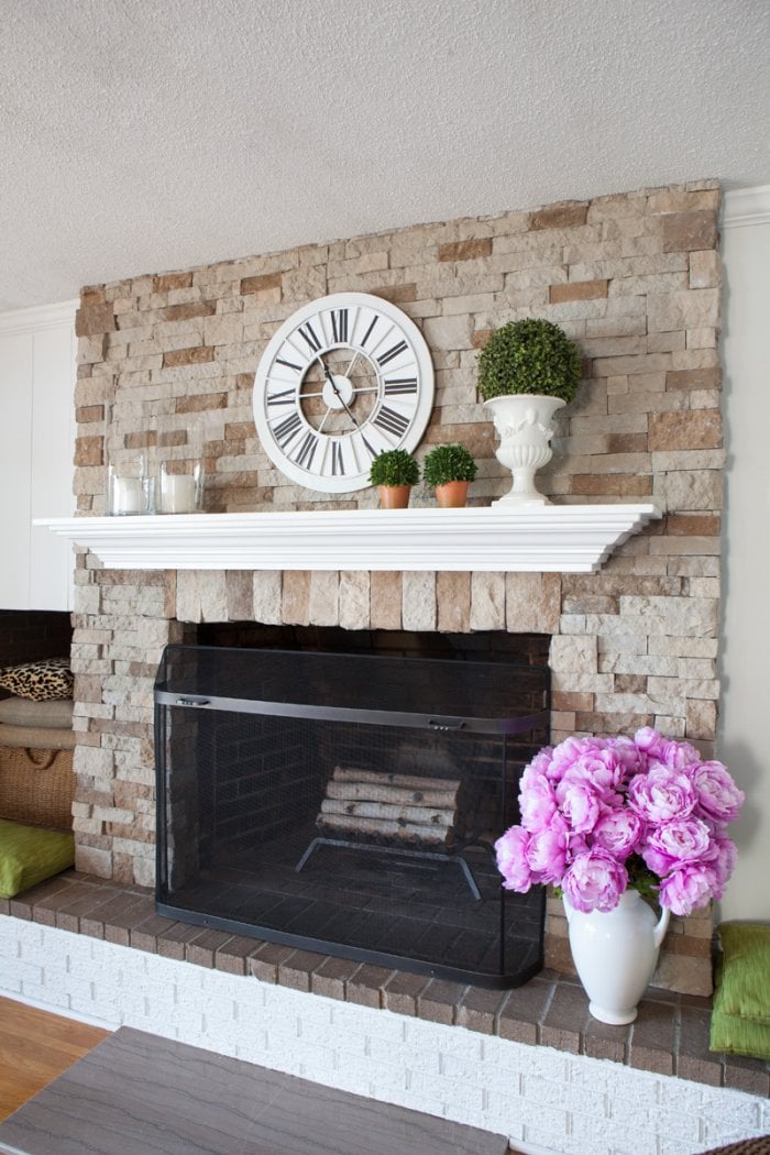 before and after fireplace makeover