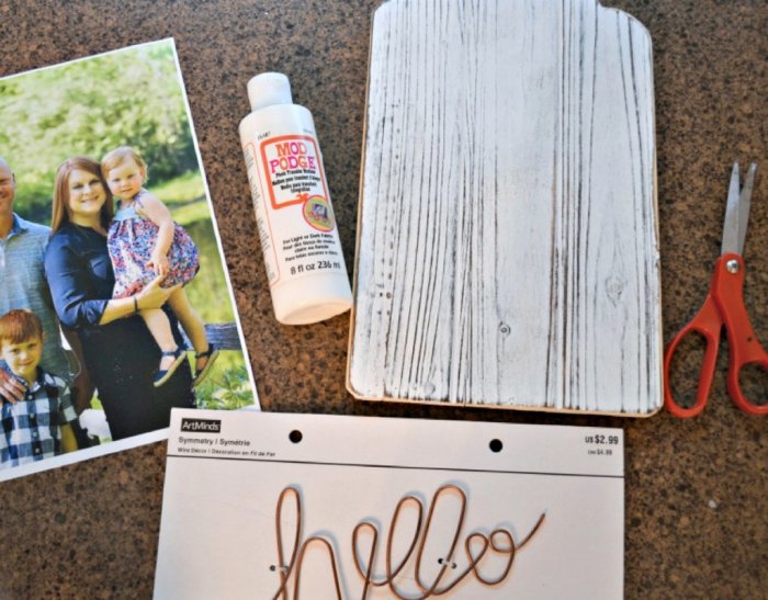 Supplies for wood photo transfer Gather all of your supplies before you begin the project. (Photo courtesy of Abbey DeHart)