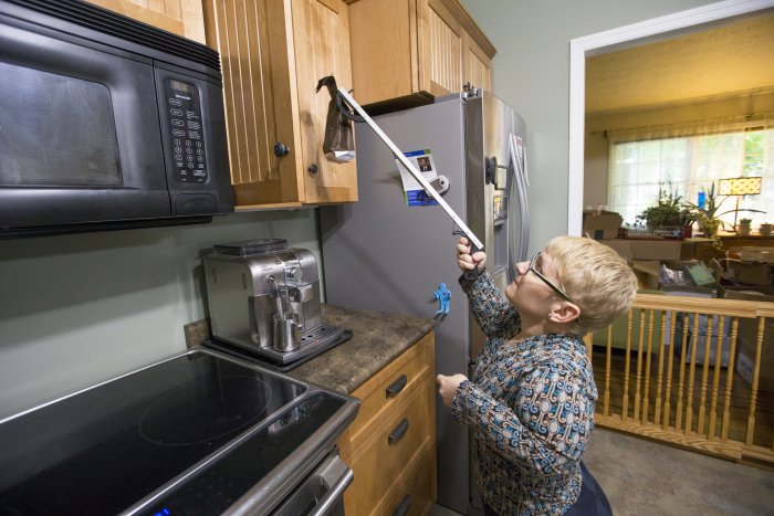 Custom Kitchen Design For Dwarfism Custom Kitchen Design For Dwarfism