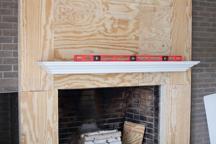 before and after fireplace makeover