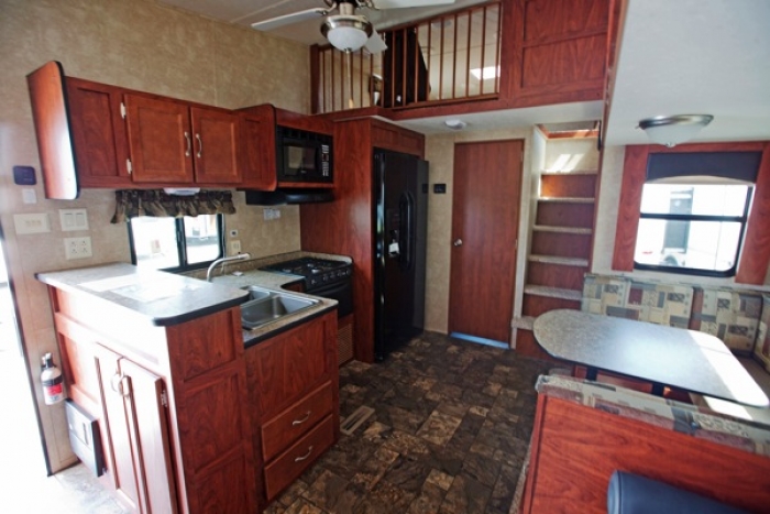 The loft on the top back is a common ammenity on many trailers. (Photo by Eldon Lindsay.)