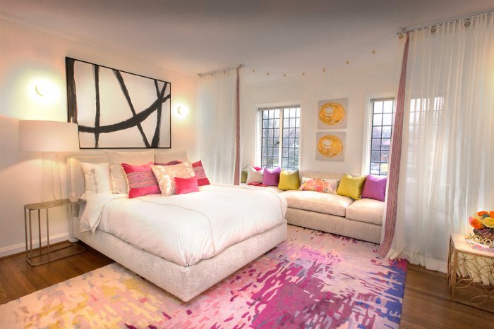 2016 Decorators' Show House bedroom designed by Cornerstone Interiors.