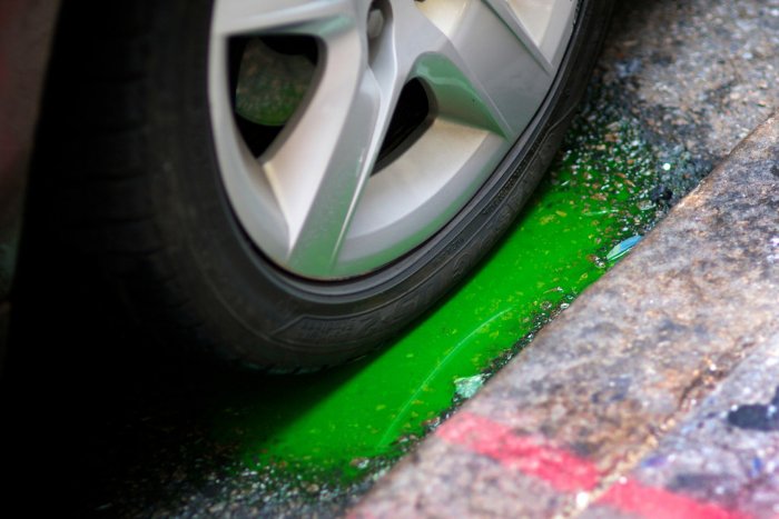 How to Identify a Fluid Leak | Angie's List