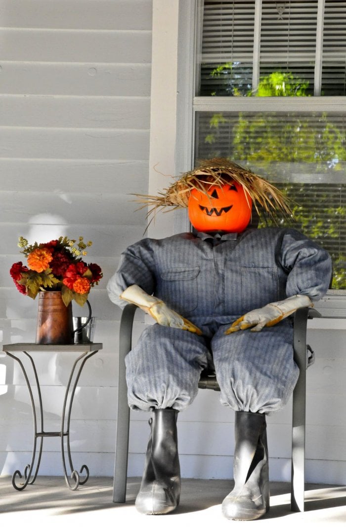 Halloween porch sitter