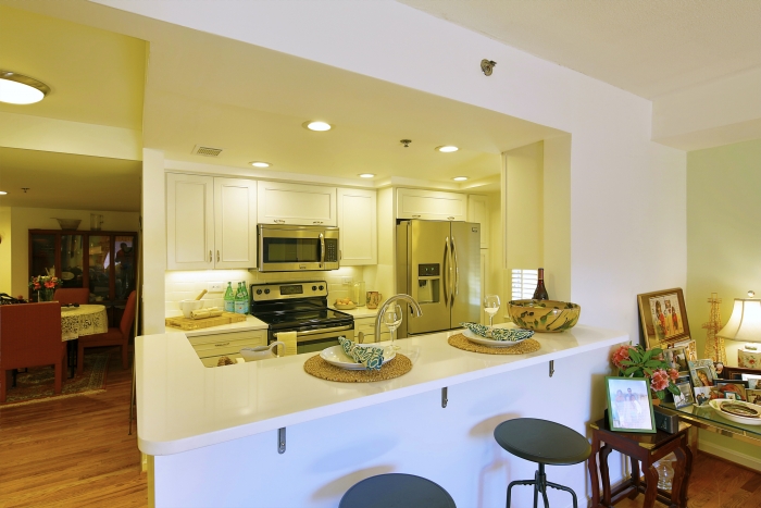 After shot of surprise kitchen remodel for Hoda Kotb's mother