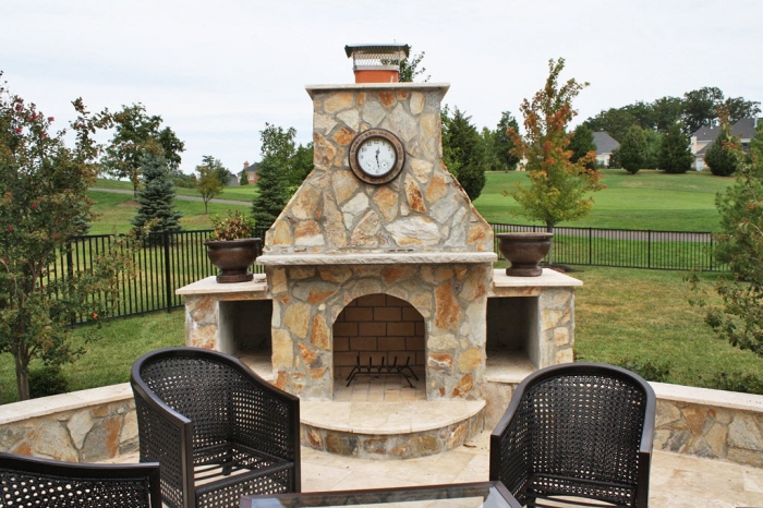 Outdoor Fireplaces And Fire Pits Angie S List Outdoor Fireplace