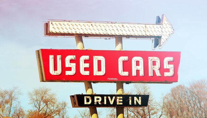 old used cars sign