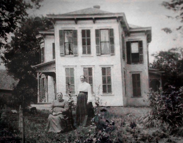 Old photo of McShane House in Carmel, Indiana