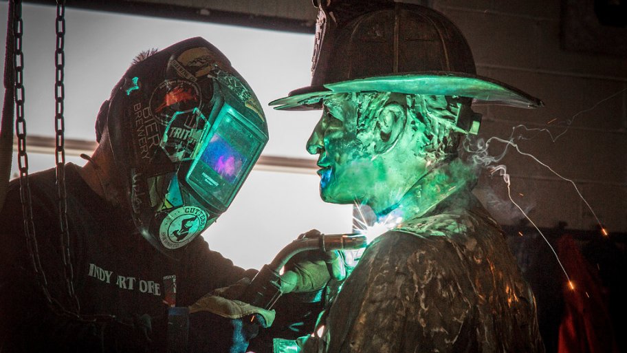Ryan Feeney of Indy Art Forge completes bronze statue for Indianapolis Firefighters Museum