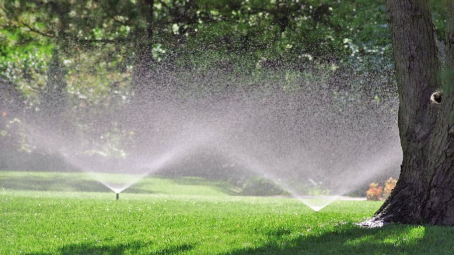 Installing Underground Sprinkler System