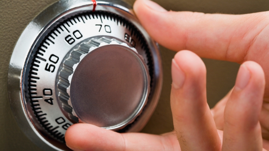 installing a home safe
