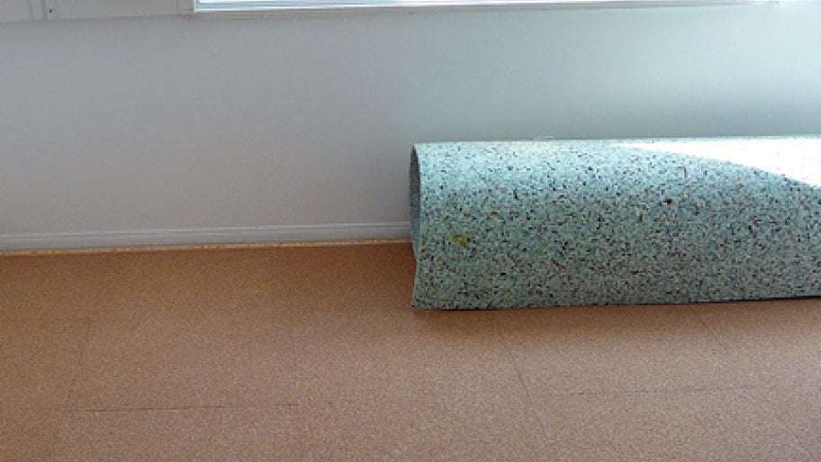 How To Remove Carpet Padding That Is Stuck The Floor Angie S List How To Remove Carpet Padding That Is Stuck The Floor