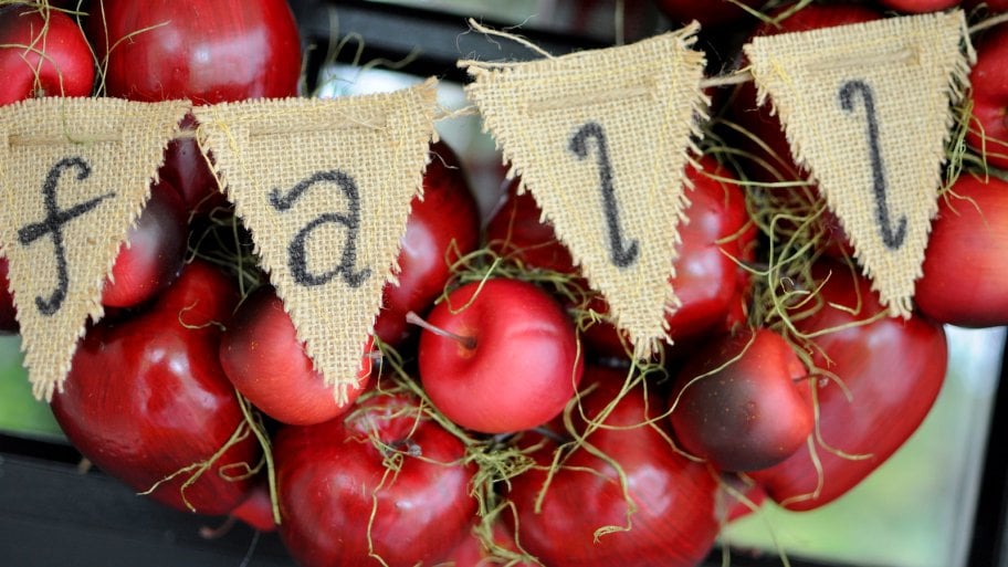 apple wreath with fall banner