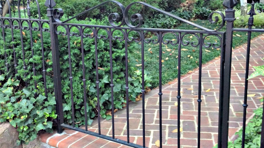Odd Rules For Installing Front Yard Fences In D C Angie S