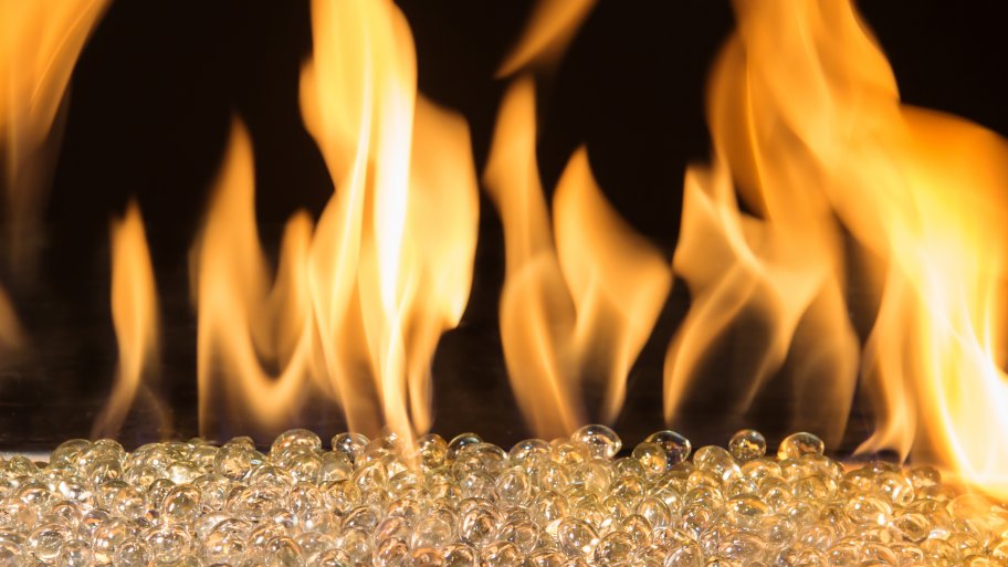 Pros And Cons Of Diffe Types Fireplaces Angie S List - Make Gas Fireplace Flame Yellow Pros And Cons Of Diffe Types Fireplaces Angie S List - Make Gas Fireplace Flame Yellow