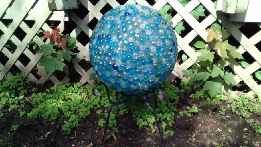 DIY gazing ball