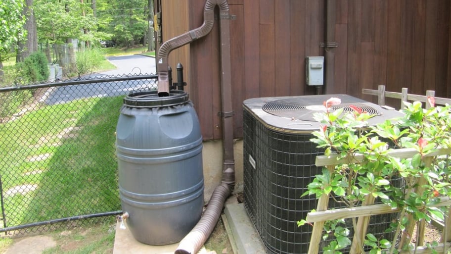 Ways to Increase Water Pressure in Rain Barrels