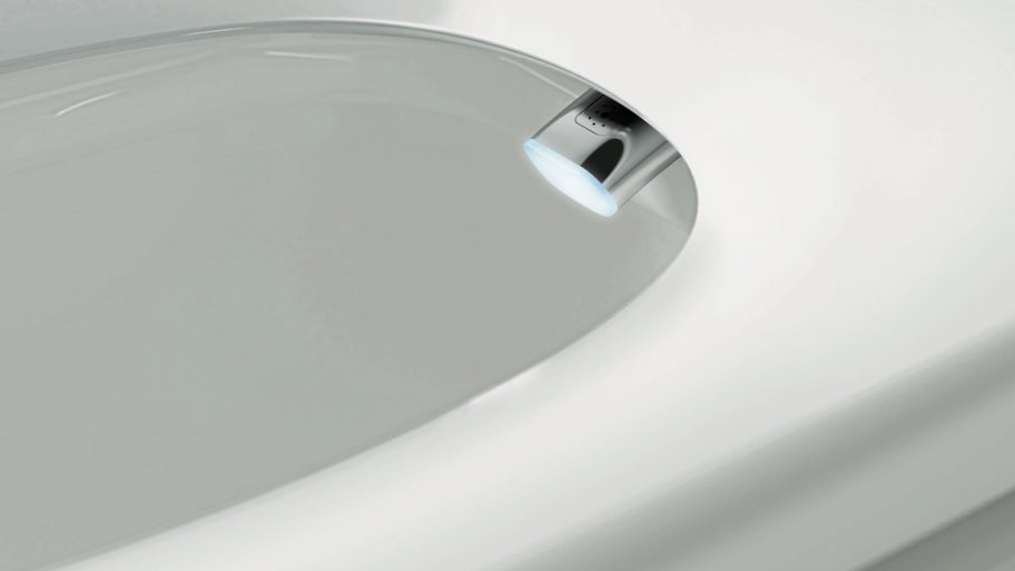 Kohler Numi cleaning wand