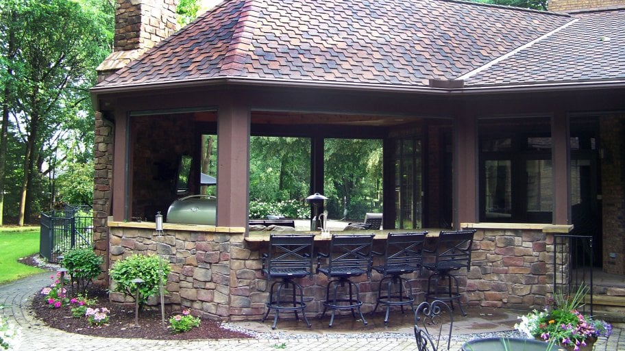 Outdoor Kitchens and Patios Add Living Space | Angie's List