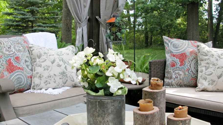 How To Make Your Own Outdoor Pillows Angie S List How To Make Your Own Outdoor Pillows
