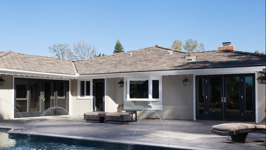 patio pavers around pool