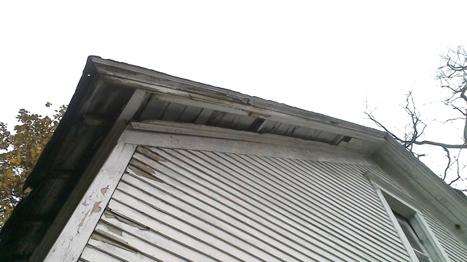 Should Roofing Nails Protrude Through the Soffit? Angie's List