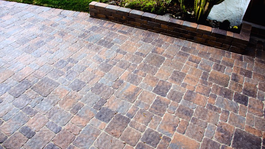 tumbled driveway pavers