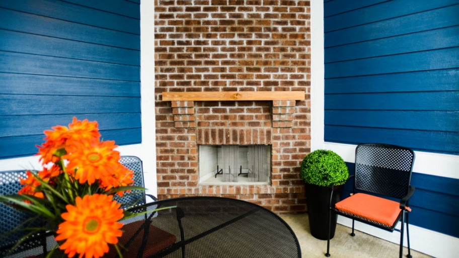 How To Choose Between Vented Or Ventless Fireplaces Angie S List Fireplace
