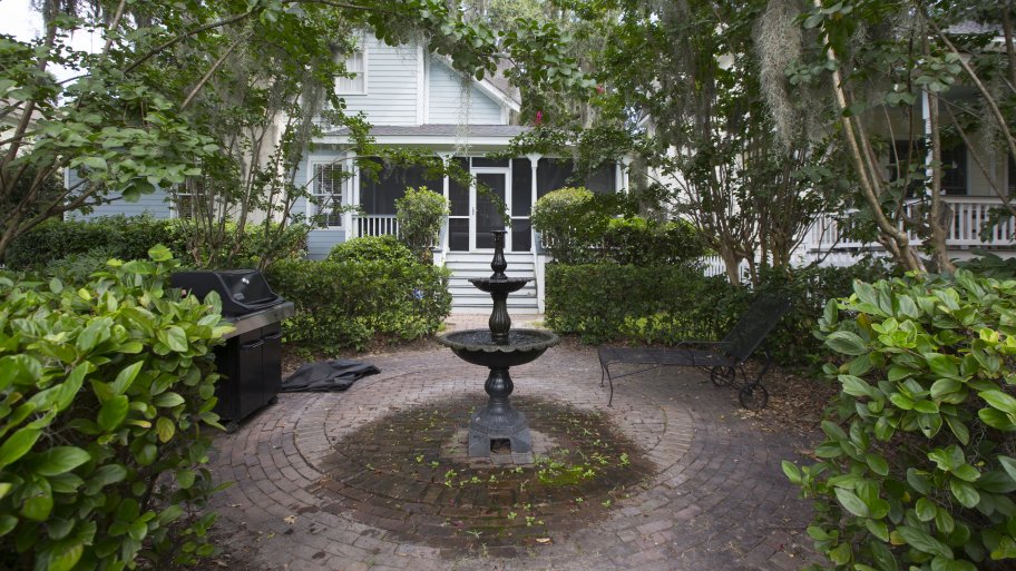 Landscaping Designs For Historical Homes Angie S List Backyard Brick Patio With Fountain In Savannah Georgia