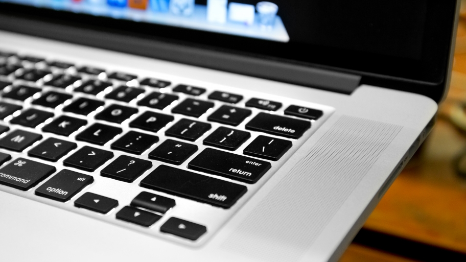 mac laptop computer