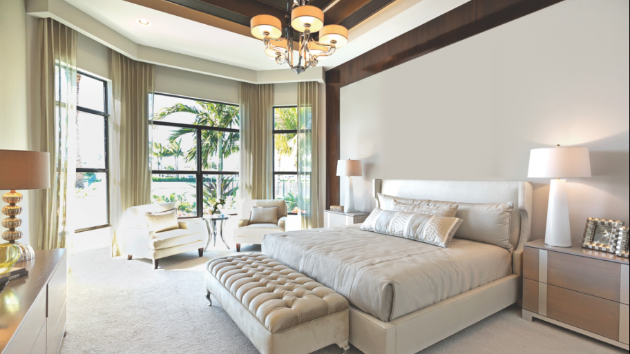 Master Bedroom With Sitting Area Master Bedroom With Sitting Area