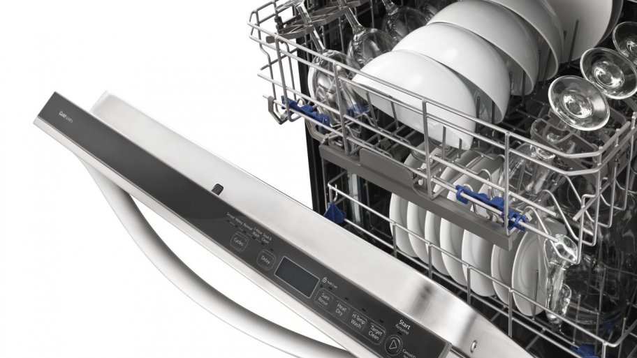 Review Whirlpool Gold Dishwasher with TotalCoverage Spray Arm WDT920SAD Angie's List