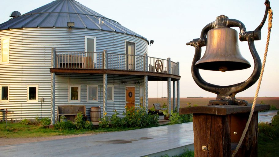 Unusual Home Building A Grain Bin House Office Angie S List Scale House Silo Grain Bin Converted To Gust
