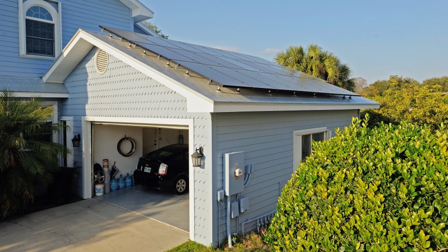 solar panel installation on roof