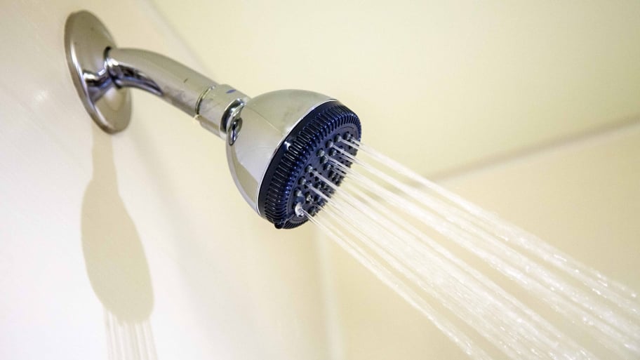 showerhead with water spray