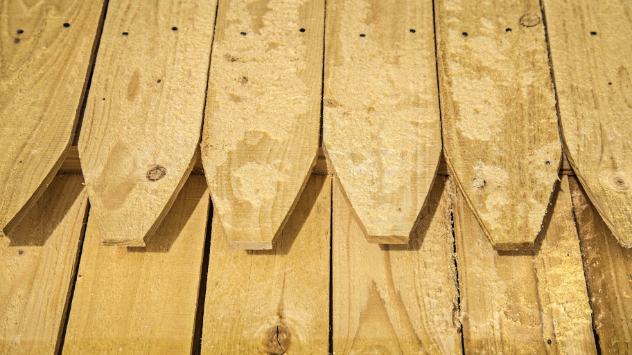 wood pickets