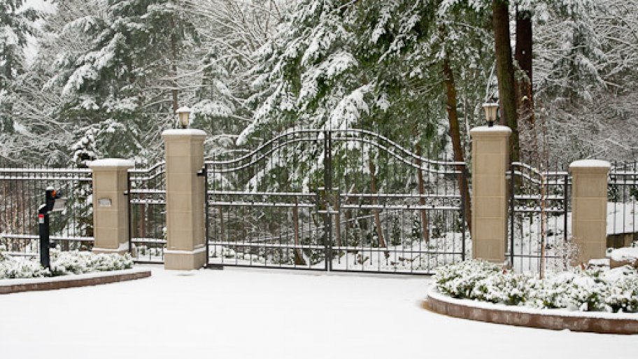 snowy driveway