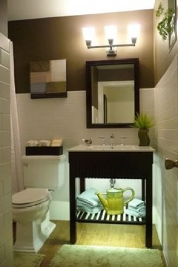 Small bath? 5 ways to maximize space | Angie's List Small bath? 5 ways to maximize space | Angie's List on Space Bathroom
id=18754