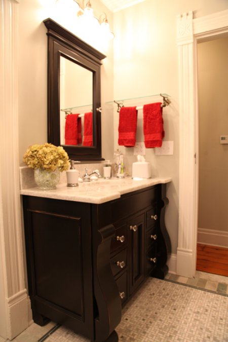 A new vanity with custom cabinets provides new storage space for the Leiches. (Photo by Brandon Smith)