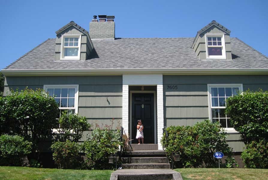 home exterior before update home exterior before update